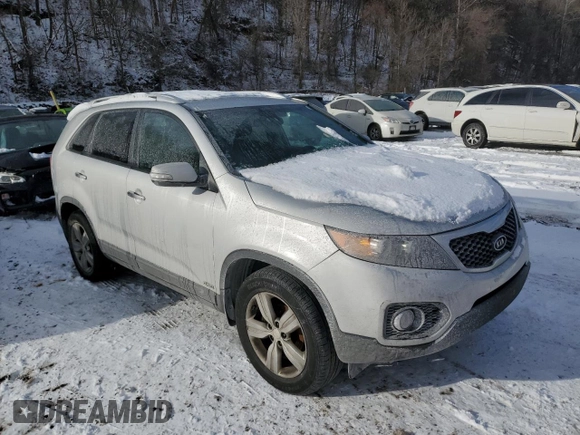 2013 Kia Sorento EX with VIN 5XYKUDA21DG389591, listed as a Copart auction lot 88585995 with 0 mi miles and Clean Title. Bid and sale history available at carsss.com. Image 4.