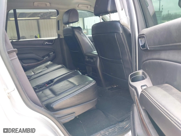 2016 Chevrolet Tahoe LS with VIN 1GNSCAKC5GR354722, listed as a IAAI auction lot 41812839 with 146,533 mi miles. Bid and sale history available at carsss.com. Image 8.