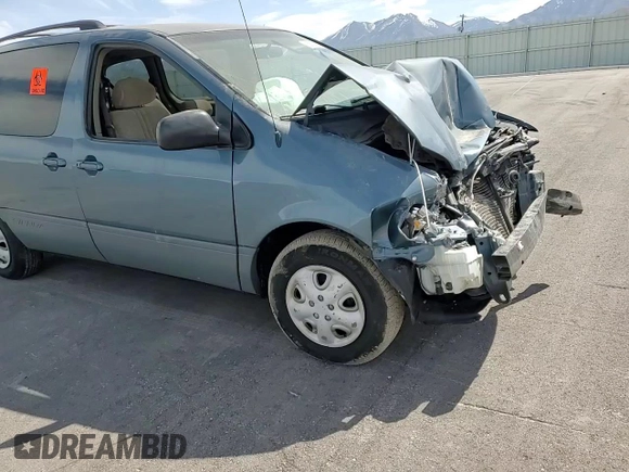 2002 Toyota Sienna LE with VIN 4T3ZF13C72U491201, listed as a Copart auction lot 53163815 with Not Provided miles and Salvage Title. Bid and sale history available at DreamBid. Image 12.