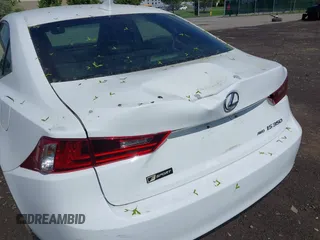 2014 Lexus IS 350 z VIN JTHCE1D26E5002294, wystawiony jako IAAI lot #42261693 z przebiegiem 159 099 mil mil oraz . Historia ofert i sprzedaży dostępna na DreamBid. Obrazek 6.