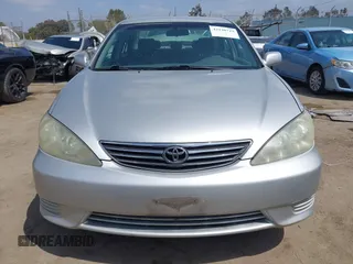 2006 Toyota Camry STD with VIN 4T1BE32K26U164258, listed as a IAAI auction lot 42120723 with 172,018 mi miles. Bid and sale history available at carsss.com. Image 12.