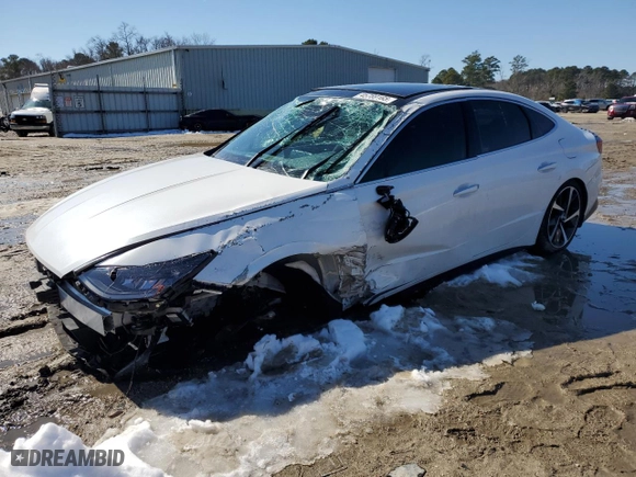 2022 Hyundai Sonata SEL Plus with VIN KMHL44J2XNA220428, listed as a Copart auction lot 45789165 with 20,450 mi miles and Salvage Title. Bid and sale history available at carsss.com. Image 1.