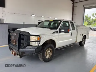 2011 Ford F-250 XL with VIN 1FT7X2B63BEB77171, listed as a IAAI auction lot 42677709 with 268,911 mi miles and . Bid and sale history available at DreamBid. Image 5.