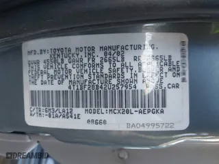 2002 Toyota Avalon XL with VIN 4T1BF28B42U257954, listed as a IAAI auction lot 42050833 with 367,984 mi miles. Bid and sale history available at carsss.com. Image 9.