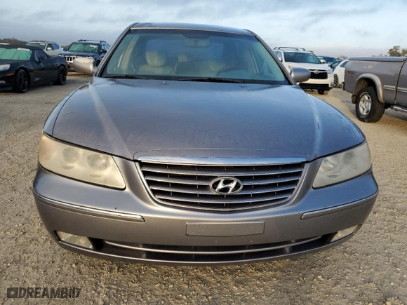 2006 Hyundai Azera SE with VIN KMHFC46F66A117570, listed as a Copart auction lot 79708844 with 131,877 mi miles and Salvage Title. Bid and sale history available at carsss.com. Image 5.