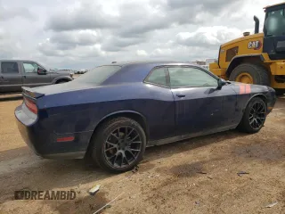 2013 Dodge Challenger SXT z VIN 2C3CDYAG3DH578949, wystawiony jako Copart lot #54664815 z przebiegiem 205 376 mil mil oraz Szkody całkowita. Historia ofert i sprzedaży dostępna na DreamBid. Obrazek 3.