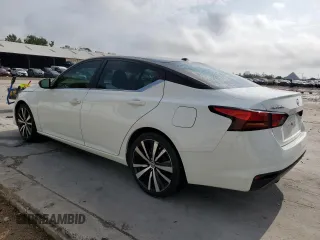 2019 Nissan Altima 2.5 SR with VIN 1N4BL4CV5KC153060, listed as a Copart auction lot 54013435 with 84,741 mi miles and Salvage Title. Bid and sale history available at carsss.com. Image 2.