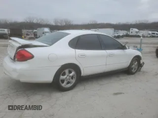 2002 Ford Taurus SES Standard with VIN 1FAFP55U02A167363, listed as a Copart auction lot 86547354 with 151,091 mi miles and Salvage Title. Bid and sale history available at carsss.com. Image 3.