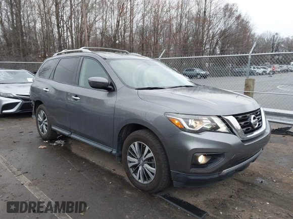 2018 Nissan Pathfinder S z VIN 5N1DR2MM5JC638871, wystawiony jako IAAI lot #41691038 z przebiegiem 96 284 mil mil oraz . Historia ofert i sprzedaży dostępna na DreamBid. Obrazek 1.