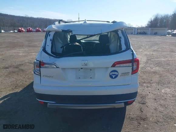 2019 Honda Pilot Touring 7-Passenger with VIN 5FNYF6H66KB073553, listed as a IAAI auction lot 41615538 with 74,882 mi miles. Bid and sale history available at carsss.com. Image 16.