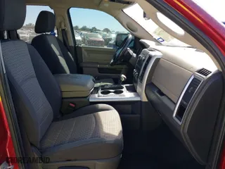 2009 Dodge Ram 1500 SLT with VIN 1D3HB18T99S701128, listed as a IAAI auction lot 41775491 with 139,372 mi miles. Bid and sale history available at carsss.com. Image 5.
