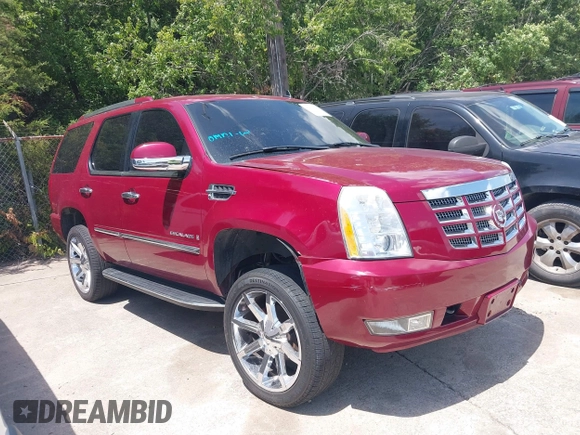 2007 Cadillac Escalade with VIN 1GYFK638X7R418820, listed as a IAAI auction lot 42716951 with Not provided miles and . Bid and sale history available at DreamBid. Image 1.