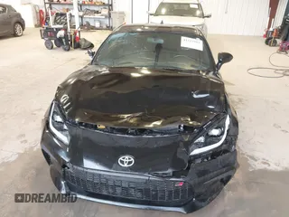 2022 Toyota GR86 with VIN JF1ZNBB18N9757845, listed as a IAAI auction lot 41527552 with 80,169 mi miles. Bid and sale history available at carsss.com. Image 6.