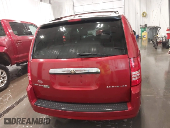 2010 Chrysler Town & Country Touring with VIN 2A4RR5D14AR212995, listed as a IAAI auction lot 41944861 with 264,784 mi miles. Bid and sale history available at carsss.com. Image 16.