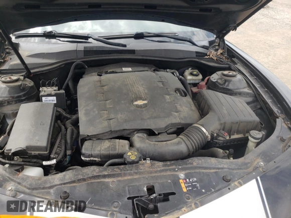 2014 Chevrolet Camaro LT z VIN 2G1FB1E37E9301710, wystawiony jako Copart lot #52403515 z przebiegiem 124 872 mil mil oraz Szkoda całkowita • Salvage title. Historia ofert i sprzedaży dostępna na DreamBid. Obrazek 12.