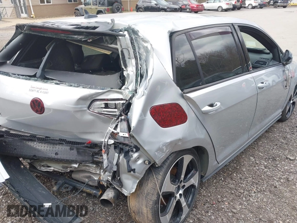 2017 Volkswagen GTI S with VIN 3VW5T7AU8HM020462, listed as a IAAI auction lot 42008909 with 117,073 mi miles and . Bid and sale history available at DreamBid. Image 20.
