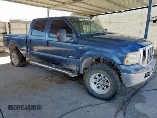 2006 Ford F-250 XL z VIN 1FTSW21P16EB96976, wystawiony jako Copart lot #60084075 z przebiegiem 140 092 mil mil oraz Szkoda całkowita • Salvage title. Historia ofert i sprzedaży dostępna na DreamBid. Obrazek 4.