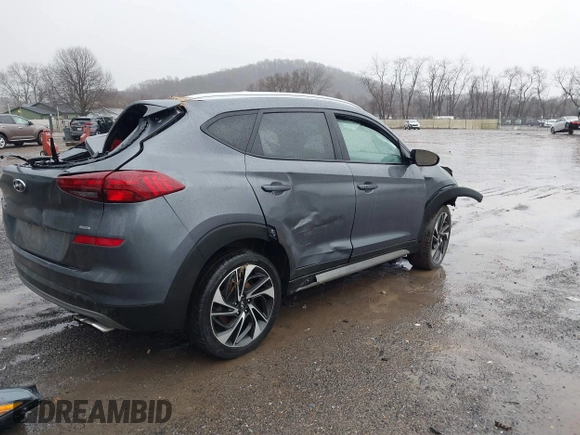 2019 Hyundai Tucson Ultimate with VIN KM8J3CAL8KU065577, listed as a IAAI auction lot 41214267 with 106,975 mi miles. Bid and sale history available at carsss.com. Image 4.