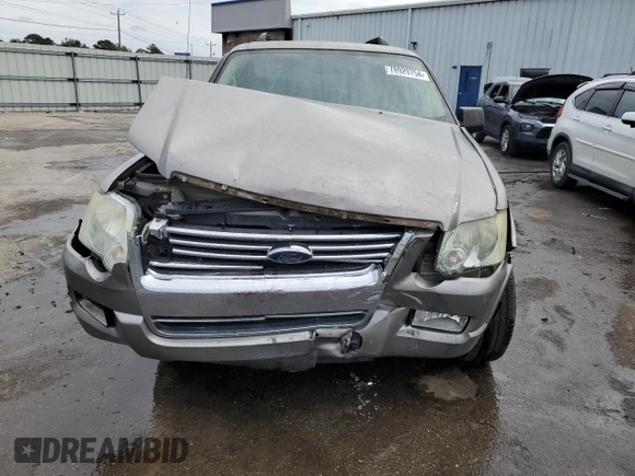 2008 Ford Explorer XLT with VIN 1FMEU73818UA90697, listed as a Copart auction lot 78920754 with 250,250 mi miles and Salvage Title. Bid and sale history available at carsss.com. Image 5.