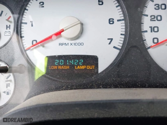 2005 Dodge Ram 1500 SLT with VIN 1D7HU18NX5J611870, listed as a IAAI auction lot 41483474 with 201,422 mi miles. Bid and sale history available at carsss.com. Image 7.
