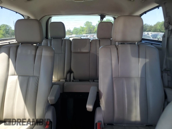 2013 Chrysler Town & Country Touring with VIN 2C4RC1BG1DR805130, listed as a Copart auction lot 54733055 with 183,786 mi miles and Clean Title. Bid and sale history available at carsss.com. Image 10.