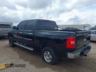 2013 Chevrolet Silverado 1500 LT with VIN 3GCPCSE06DG328373, listed as a IAAI auction lot 41451316 with 130,226 mi miles and . Bid and sale history available at DreamBid. Image 3.