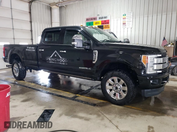 2018 Ford F-350 XL with VIN 1FT8W3BT8JEC75422, listed as a Copart auction lot 53112185 with 97,826 mi miles and Salvage Title. Bid and sale history available at DreamBid. Image 4.