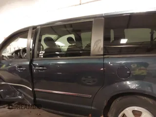 2008 Dodge Grand Caravan SXT with VIN 1D8HN54PX8B107647, listed as a IAAI auction lot 40763240 with 225,351 mi miles and . Bid and sale history available at DreamBid. Image 15.