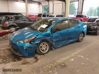 2022 Toyota Prius LE with VIN JTDL9MFU8N3032821, listed as a IAAI auction lot 40502056 with 70,009 mi miles. Bid and sale history available at carsss.com. Image 17.