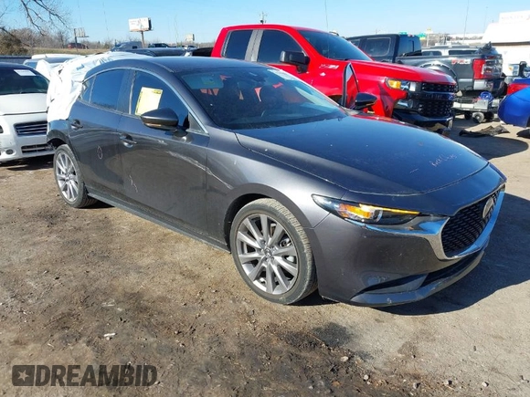 2021 Mazda 3 Select with VIN JM1BPBBL0M1329224, listed as a IAAI auction lot 41348699 with 12,338 mi miles and . Bid and sale history available at carsss.com. Image 1.