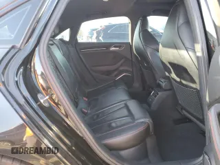 2018 Audi RS 3 z VIN WUABWGFF6J1903375, wystawiony jako Copart lot #49492155 z przebiegiem 62 838 mil mil oraz Szkoda całkowita • Salvage title. Historia ofert i sprzedaży dostępna na DreamBid. Obrazek 10.