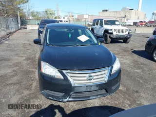 2015 Nissan Sentra SV z VIN 3N1AB7AP2FL685510, wystawiony jako IAAI lot #42061961 z przebiegiem 120 047 mil mil oraz . Historia ofert i sprzedaży dostępna na DreamBid. Obrazek 6.