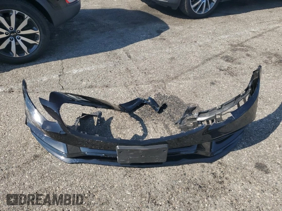 2019 Mercedes-Benz C 300 z VIN 55SWF8DB6KU300132, wystawiony jako Copart lot #62847335 z przebiegiem 82 533 mil mil oraz Szkoda całkowita • Salvage title. Historia ofert i sprzedaży dostępna na DreamBid. Obrazek 12.