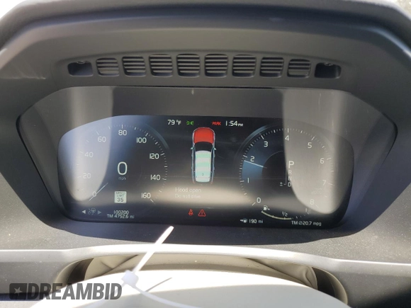 2020 Volvo XC90 Momentum with VIN YV4A22PK4L1550296, listed as a Copart auction lot 59565505 with 100,200 mi miles and Salvage title. Bid and sale history available at DreamBid. Image 9.