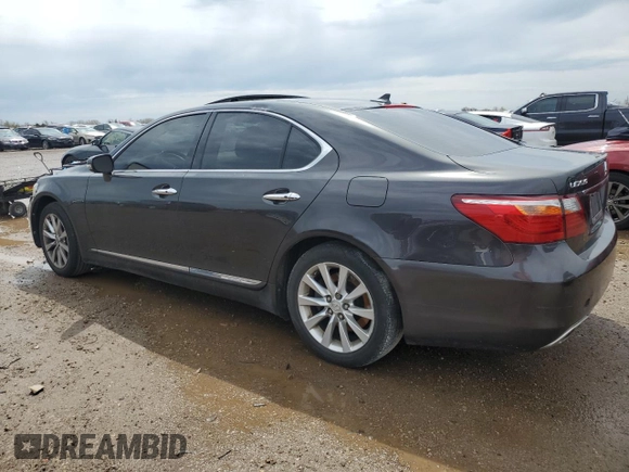 2010 Lexus LS 460 z VIN JTHCL5EF5A5005308, wystawiony jako Copart lot #53843895 z przebiegiem Nie podano mil oraz Szkoda całkowita • Salvage title. Historia ofert i sprzedaży dostępna na DreamBid. Obrazek 2.