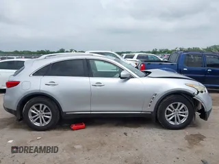 2010 Infiniti FX z VIN JN8AS1MW2AM852996, wystawiony jako IAAI lot #42163564 z przebiegiem 261 467 mil mil oraz . Historia ofert i sprzedaży dostępna na DreamBid. Obrazek 13.