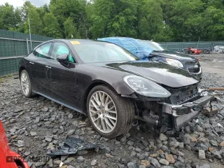 2018 Porsche Panamera with VIN WP0AA2A77JL111122, listed as a Copart auction lot 56304053 with 22,051 mi miles. Bid and sale history available at carsss.com. Image 4.