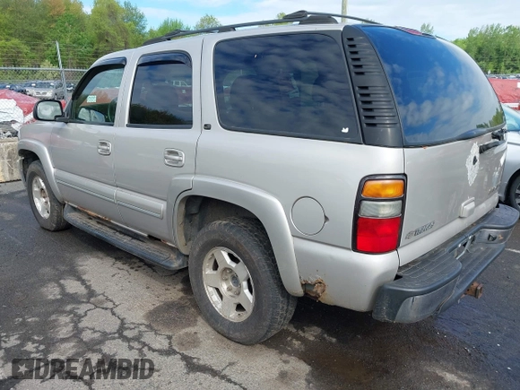 2004 Chevrolet Tahoe LT z VIN 1GNEK13T84J238990, wystawiony jako IAAI lot #42216881 z przebiegiem 214 271 mil mil oraz . Historia ofert i sprzedaży dostępna na DreamBid. Obrazek 3.