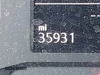 2020 Volkswagen Jetta S z VIN 3VWC57BU1LM083539, wystawiony jako IAAI lot #41852024 z przebiegiem 35 931 mil mil oraz . Historia ofert i sprzedaży dostępna na DreamBid. Obrazek 16.