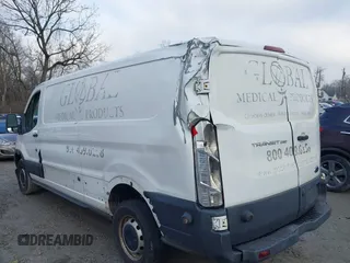 2017 Ford Transit с VIN 1FTYR2ZM5HKA18634, выставлен на аукционе IAAI как лот 41675775 с пробегом 263 278 миль миль и . История ставок и продаж доступна на DreamBid. Изображение 18.