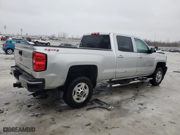 2017 Chevrolet Silverado 2500HD LT with VIN 1GC1KVEG0HF102960, listed as a Copart auction lot 43555205 with NaN miles and Clean Title. Bid and sale history available at carsss.com. Image 3.
