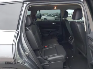 2020 Volkswagen Atlas SEL with VIN 1V2ER2CA6LC505201, listed as a IAAI auction lot 41335878 with 30,732 mi miles and . Bid and sale history available at DreamBid. Image 8.