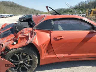 2010 Chevrolet Camaro 2SS z VIN 2G1FT1EWXA9171262, wystawiony jako Copart lot #53199605 z przebiegiem Nie podano mil oraz Szkody całkowita. Historia ofert i sprzedaży dostępna na DreamBid. Obrazek 10.