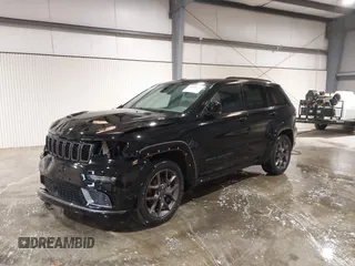 2020 Jeep Grand Cherokee Limited with VIN 1C4RJFBG6LC434475, listed as a IAAI auction lot 41810424 with 116,959 mi miles and . Bid and sale history available at DreamBid. Image 17.