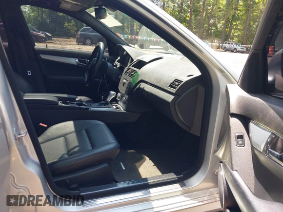 2008 Mercedes-Benz C 300 Sport with VIN WDDGF81X08F117289, listed as a IAAI auction lot 42564147 with 174,162 mi miles and . Bid and sale history available at DreamBid. Image 5.