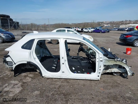 2024 Honda HR-V Sport with VIN 3CZRZ2H57RM734356, listed as a IAAI auction lot 41935601 with 1 mi miles. Bid and sale history available at carsss.com. Image 12.