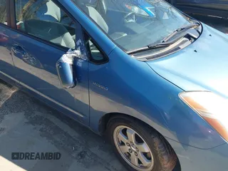 2007 Toyota Prius with VIN JTDKB20U177603087, listed as a IAAI auction lot 41828228 with 174,534 mi miles. Bid and sale history available at carsss.com. Image 6.