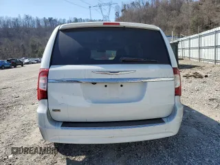 2015 Chrysler Town & Country Touring with VIN 2C4RC1BG4FR601313, listed as a Copart auction lot 48514685 with 186,328 mi miles and Salvage Title. Bid and sale history available at carsss.com. Image 6.