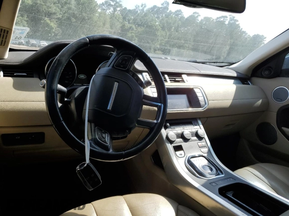 2015 Land Rover Range Rover Evoque Pure Plus with VIN SALVP2BG1FH073887, listed as a Copart auction lot 60050315 with 178,574 mi miles and Clean title. Bid and sale history available at DreamBid. Image 8.