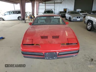 1986 Pontiac Firebird with VIN 1G2FX87S7GL202276, listed as a Copart auction lot 46745175 with 32,777 mi miles and Clean title. Bid and sale history available at DreamBid. Image 5.